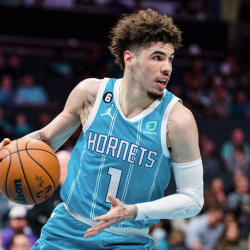 Lamelo Ball dribbling